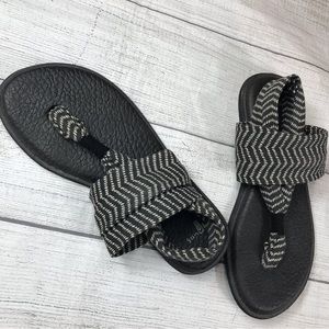 Woman’s Sanuk Yoga Sling 2 Sandal Size 6